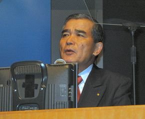 川合正矩氏