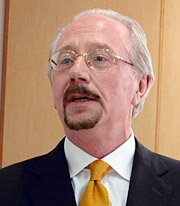 経営者によるブランド戦略の重要性を説くテレンス・オリバーCEO