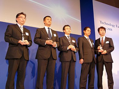 2008年度ランキングの上位企業の面々。一番左はウェルネットの宮澤一洋氏