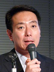 日本の自立を訴える前原誠司氏