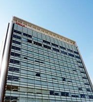 東京都江東区の明治乳業本社