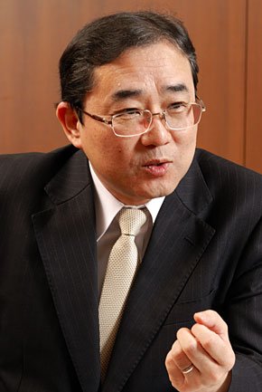 常務執行役員 システム部長の根本武彦氏