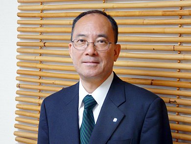 「未来のお客様に感謝される商品を開発する必要がある」と語る、ブリヂストンの執行役員 タイヤ商品戦略担当の原秀男氏