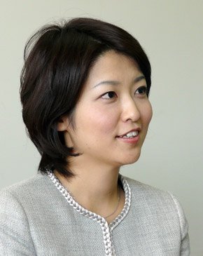 「通信産業における新興諸国のプレゼンスが高まってきた」と話す早稲田大学 電子政府・自治体研究所次長の岩崎尚子氏