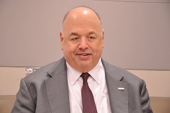 セス・ラビン氏